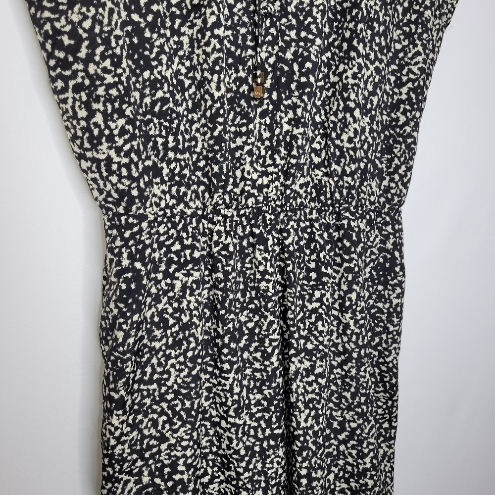 Michael Kors Sleeveless Dress - Picture 3 of 15